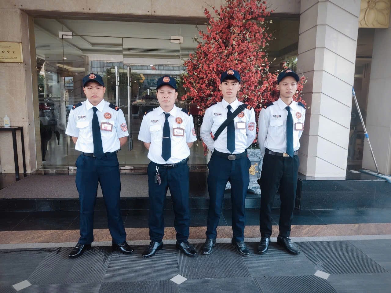 Bảo Vệ Ngân Hàng 