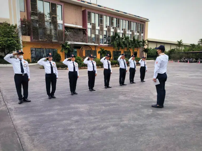 Bảo vệ nhà máy