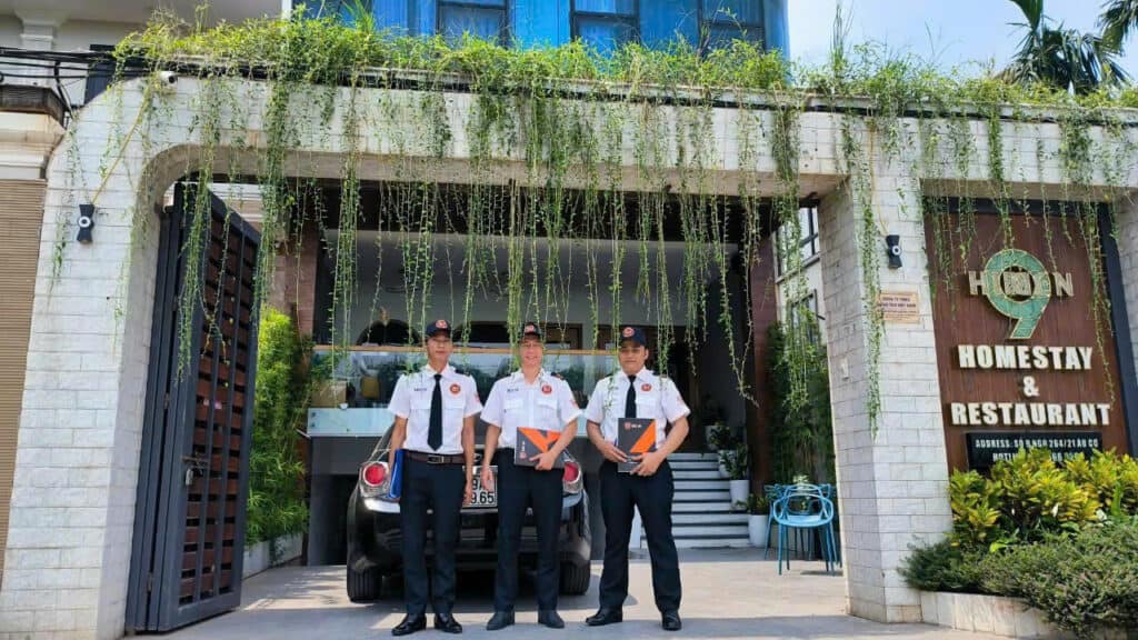Bảo Vệ Nhà Hàng – Khách Sạn